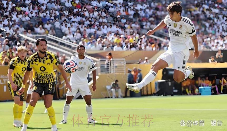 7万人鼓掌!皇马21岁小将封神战:完美戴帽 佛爷亲自祝贺 7万人鼓掌!皇马21岁小将封神战:完美戴帽 佛爷亲自祝贺